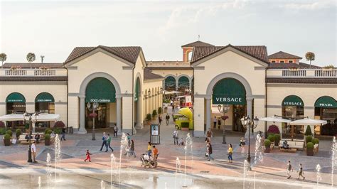 serravalle designer outlet offerte